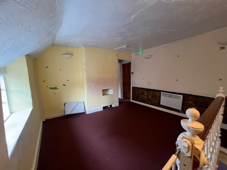 97 High St, Kempston for lease - Building Photo - Image 2 of 4