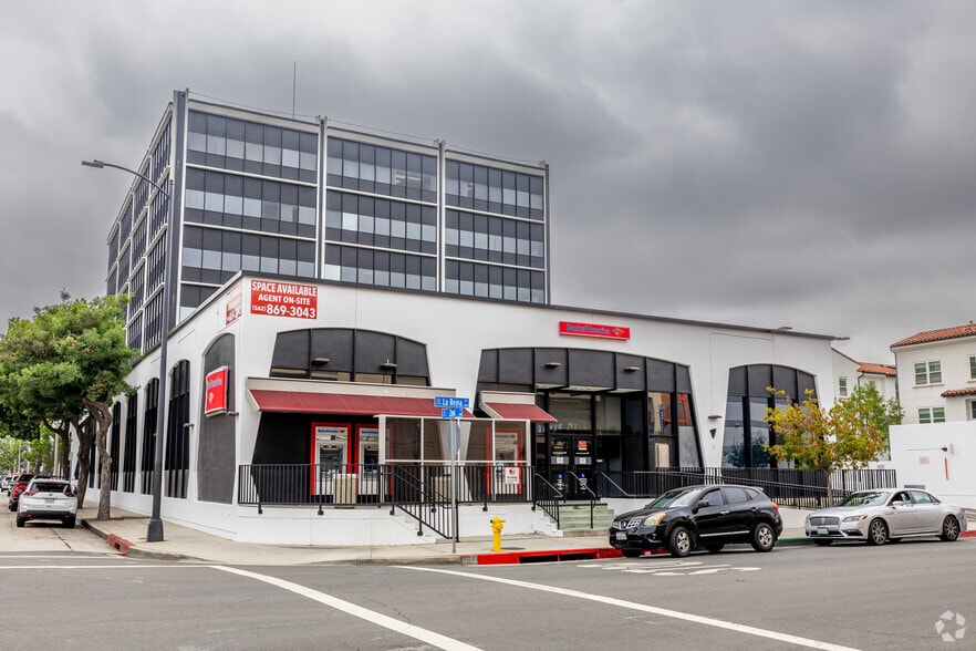 8141 E 2nd St, Downey, CA for lease - Primary Photo - Image 1 of 19