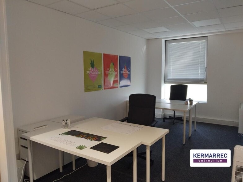 Office in Rennes for lease - Interior Photo - Image 1 of 4