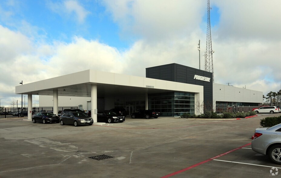 1045 Wisterwood Rd, Houston, TX à vendre - Photo du bâtiment - Image 2 de 2