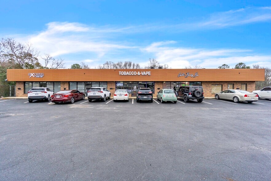 110 E Butler Rd, Mauldin, SC à vendre - Photo du bâtiment - Image 2 de 22