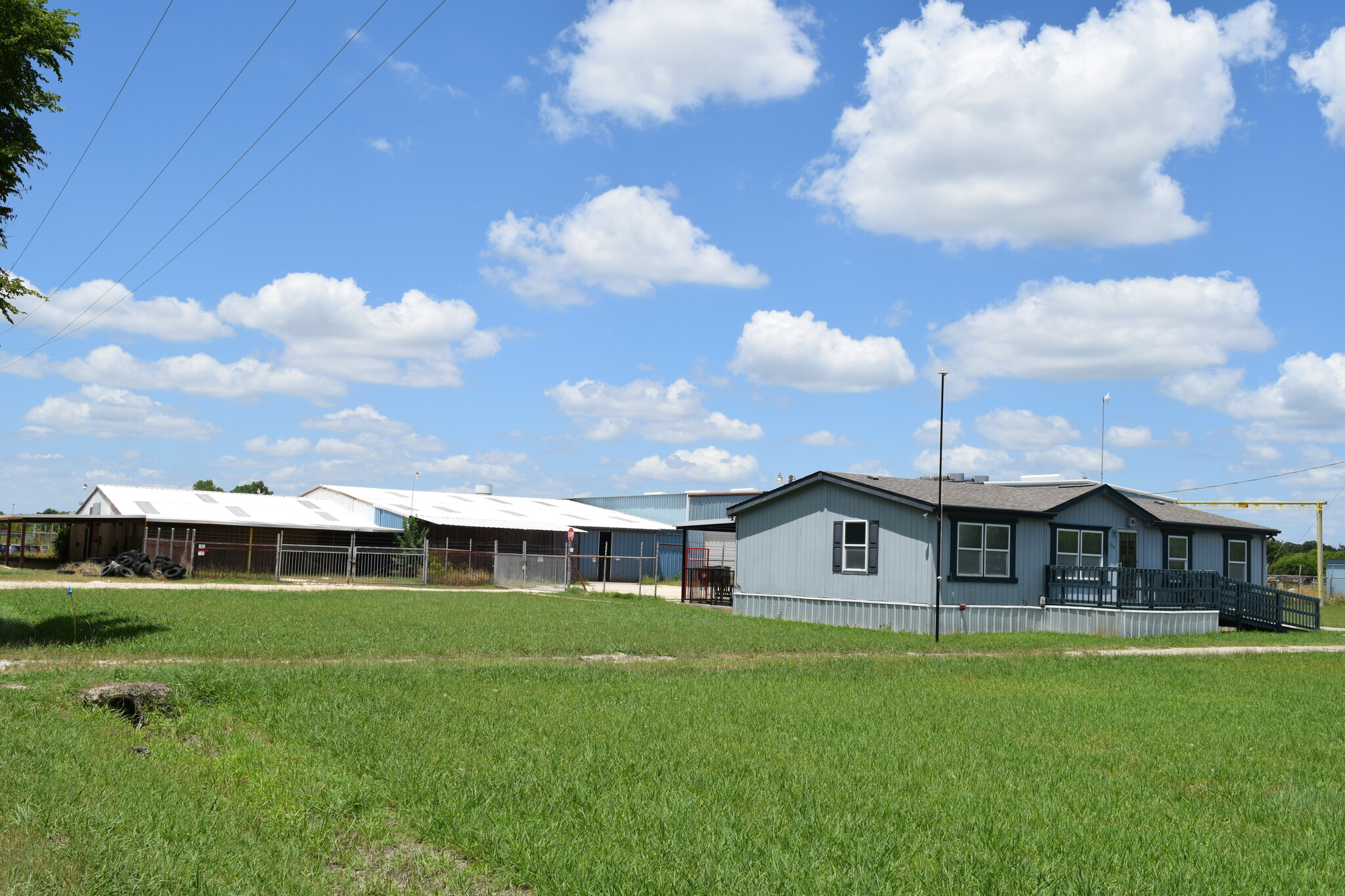 316 County Road 904, Joshua, TX à vendre Photo du b timent- Image 1 de 1