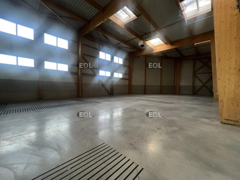 Flex dans Romainville à louer - Photo intérieure - Image 2 de 7