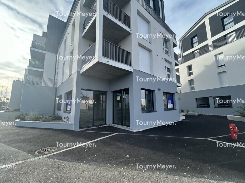 2 Rue Ernest Sauvestre, Rezé à louer - Photo du bâtiment - Image 2 de 4