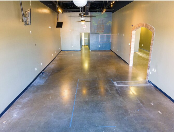 3350 Footbridge Ln, Hope Mills, NC for lease Interior Photo- Image 1 of 7