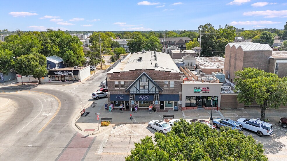 225 S Knoblock St, Stillwater, OK for sale - Building Photo - Image 2 of 42