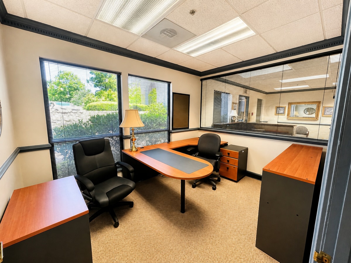 1820 The Exchange SE, Atlanta, GA 30339 - Unité 300 -  - Photo intérieure - Image 1 of 14