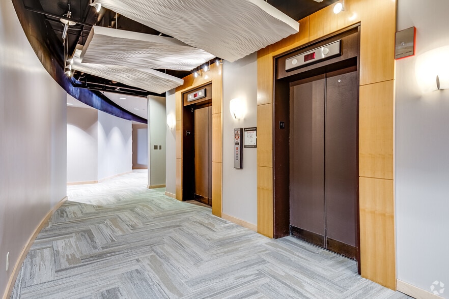 10650 Red Circle Dr, Minnetonka, MN for lease - Interior Photo - Image 3 of 13