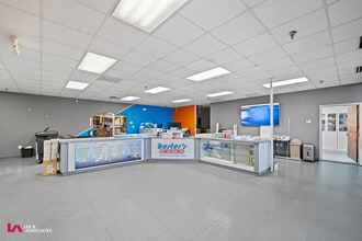 5020-5072 Clark Howell Hwy, College Park, GA à louer Photo intérieure- Image 2 de 11