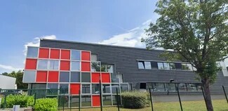 Plus de détails pour 250 Rue Hélène Boucher, Rillieux-la-Pape - Bureau à vendre