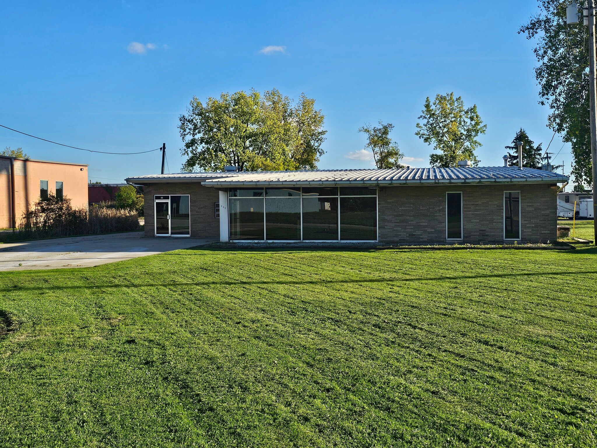 980 Lafayette Rd, Medina, OH à louer Photo principale- Image 1 de 13