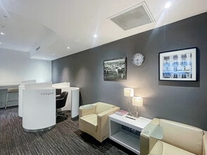 72 Rue Du Faubourg Saint-Honoré, Paris for lease Interior Photo- Image 2 of 26