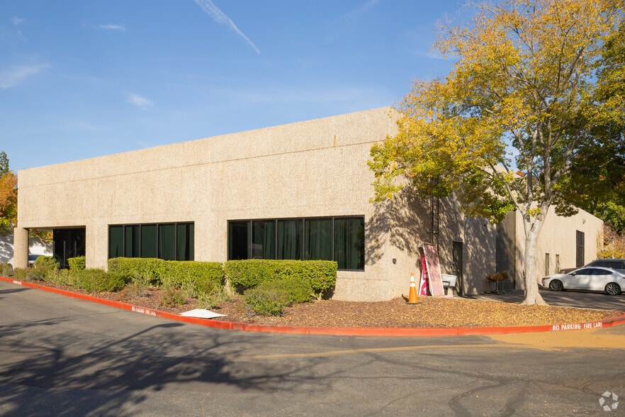 5130 Robert J Mathews Pky, El Dorado, CA for lease - Building Photo - Image 2 of 3