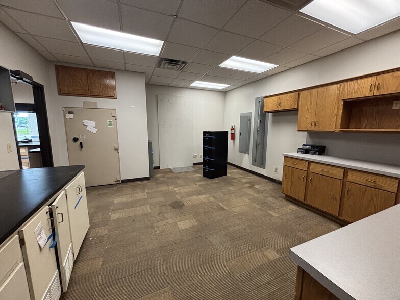 115 US-64 W, Alma, AR à vendre - Photo du bâtiment - Image 3 de 10