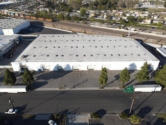 Plus de détails pour 14301 Gannet St, La Mirada, CA - Industriel à louer