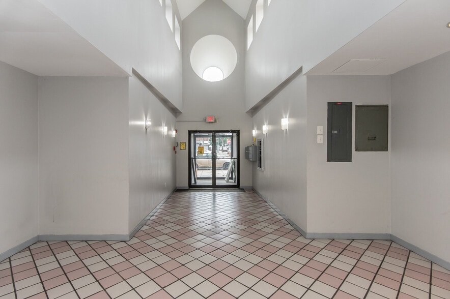 6044-6052 Castor Ave, Philadelphia, PA for sale - Building Photo - Image 2 of 57