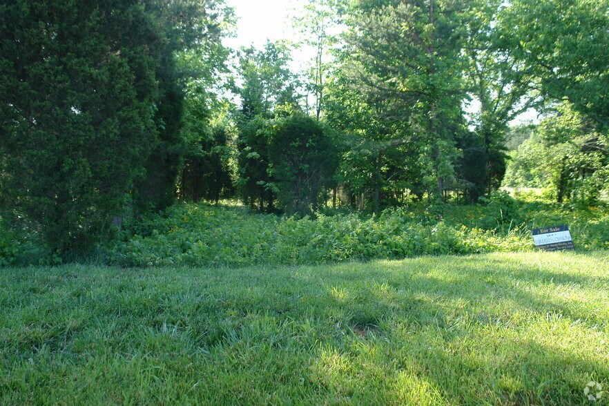 Fairfield Forest Rd, Denver, NC à vendre - Photo principale - Image 1 de 3