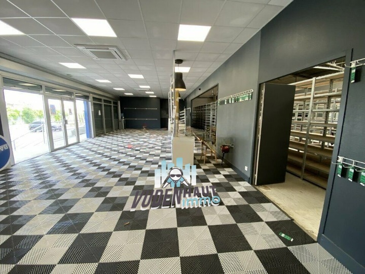 Flex in Toulouse for lease - Interior Photo - Image 3 of 3