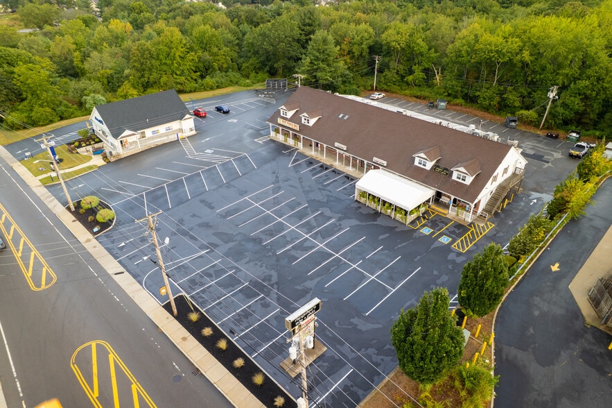 503 Foundry St, Easton, MA for lease - Building Photo - Image 2 of 11