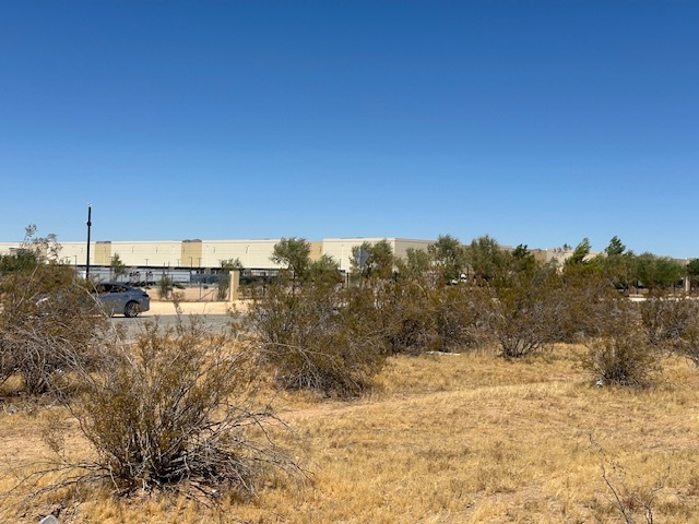 Navajo Rd, Apple Valley, CA à vendre - Photo du bâtiment - Image 1 de 14