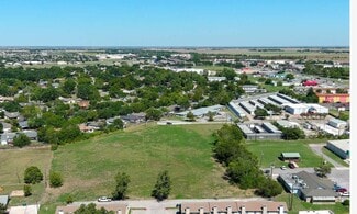 Plus de détails pour 215 Commercial dr, Taylor, TX - Terrain à vendre