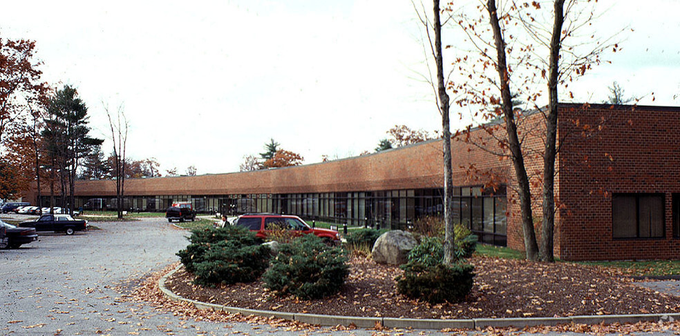 101 Constitution Blvd, Franklin, MA for lease - Primary Photo - Image 1 of 2