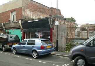 Plus de détails pour 26-30 Hessel St, Londres - Commerce de détail à louer