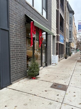 Plus de détails pour 3056 N Lincoln Ave, Chicago, IL - Commerce de détail à vendre