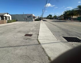 2430 N Dixie Hwy, Wilton Manors, FL - Aerial  map view