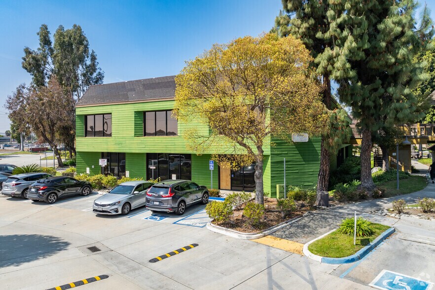 3204 Rosemead Blvd, El Monte, CA à vendre - Photo du bâtiment - Image 2 de 7