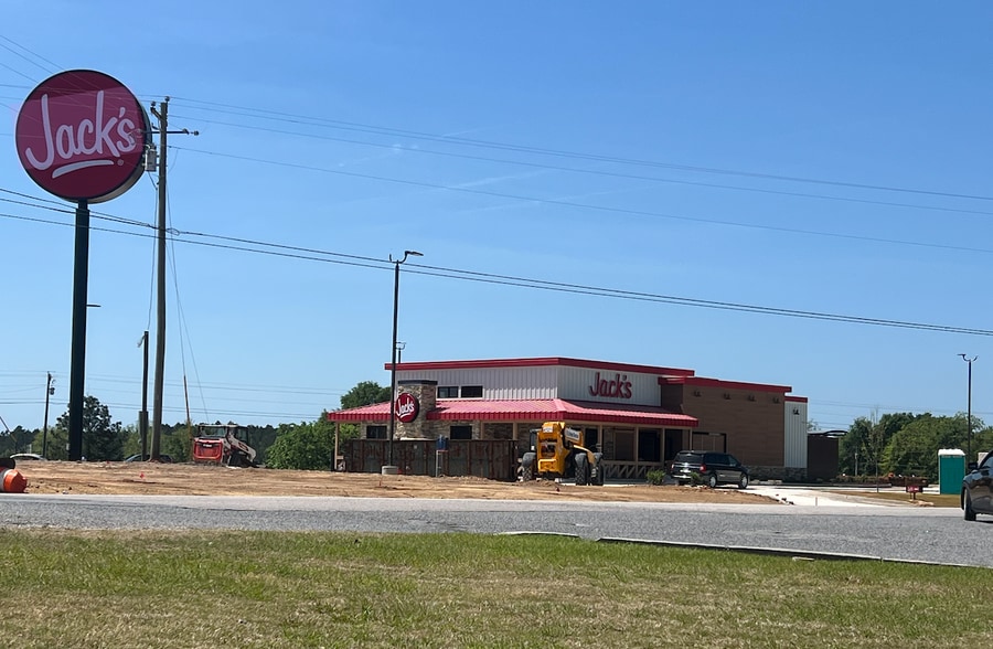 634 Pinehill rd, Dublin, GA for sale - Primary Photo - Image 1 of 3