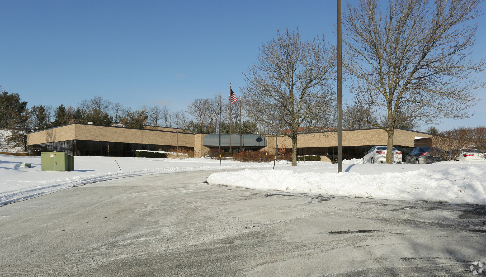 15 British American Blvd, Latham, NY for sale Primary Photo- Image 1 of 1