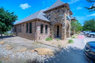 9125 Belshire Dr, North Richland Hills, TX for lease Building Photo- Image 2 of 34