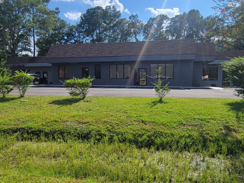 8428 New Kings Rd, Jacksonville, FL for lease - Building Photo - Image 2 of 18