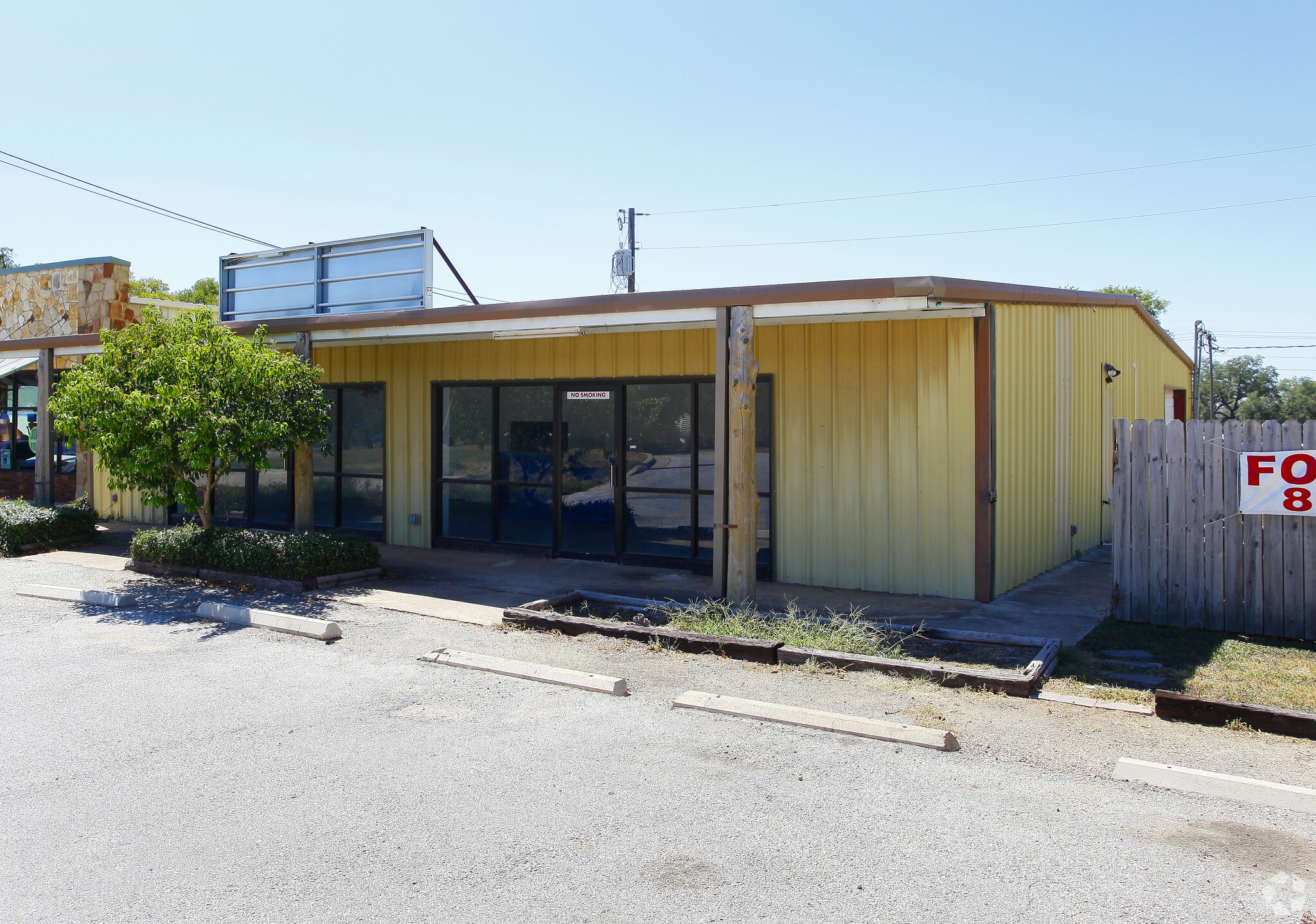 709 W Hwy 290, Dripping Springs, TX à vendre Photo principale- Image 1 de 3