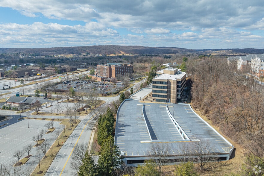 200 International Cir, Hunt Valley, MD for sale - Building Photo - Image 3 of 9