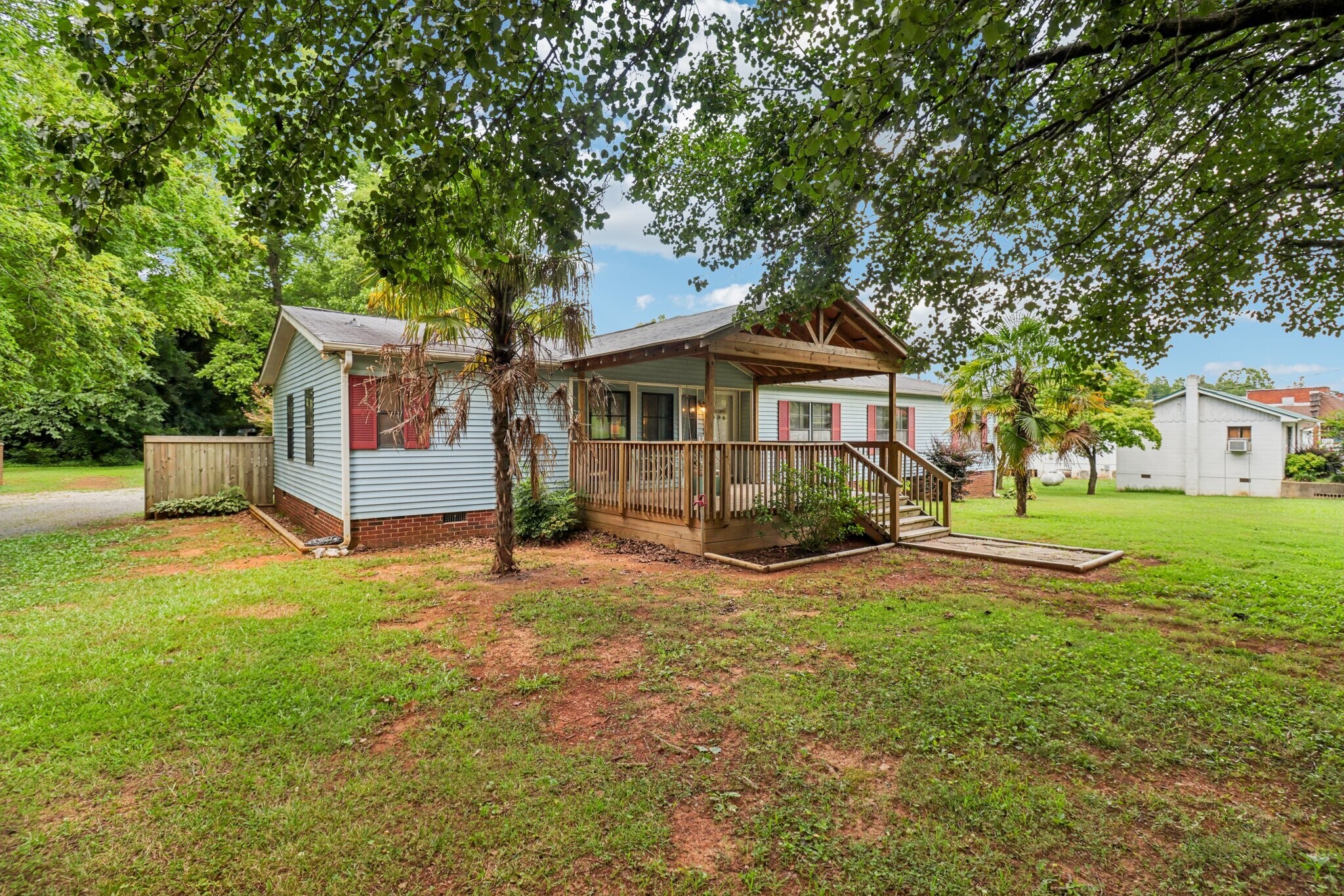 122 S Main St, New London, NC à vendre Photo principale- Image 1 de 2