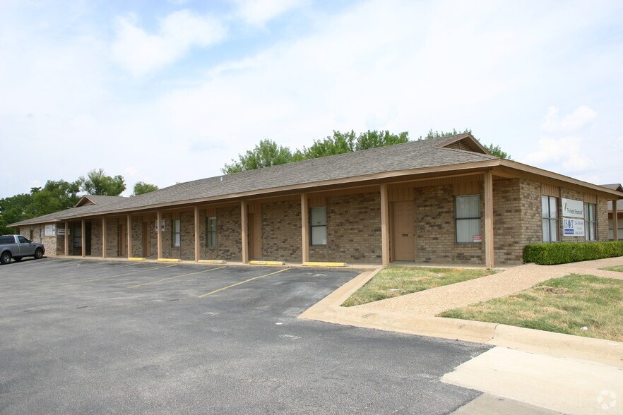 5100 Midway Dr, Temple, TX à louer - Photo du bâtiment - Image 3 de 5