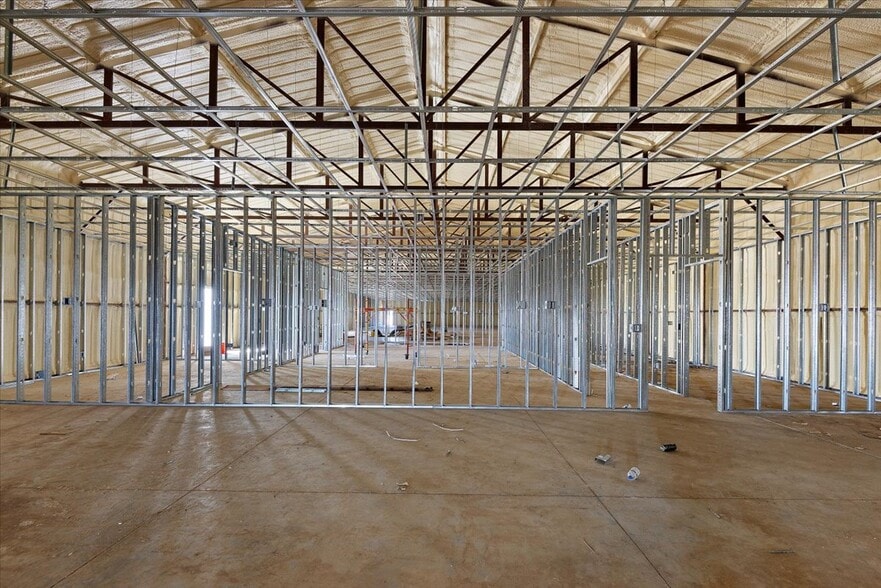 20040 Grasslands Ln, Ordway, CO for sale - Building Photo - Image 3 of 38