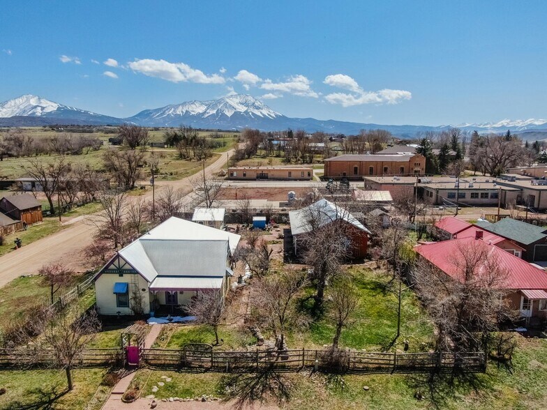 134 E Virginia St, La Veta, CO à vendre - Photo principale - Image 1 de 55