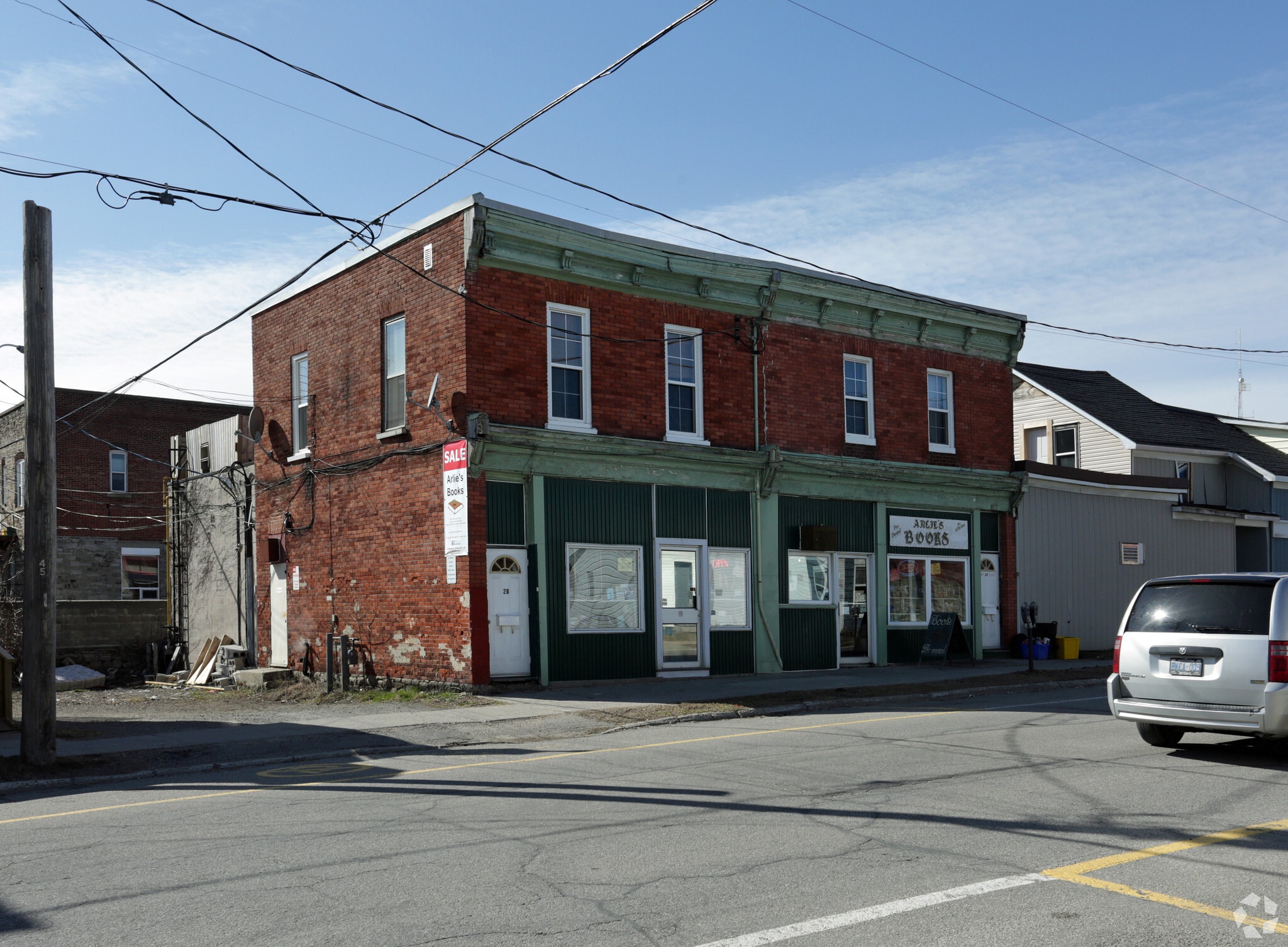 28-34 Market St N, Smiths Falls, ON for lease Primary Photo- Image 1 of 3