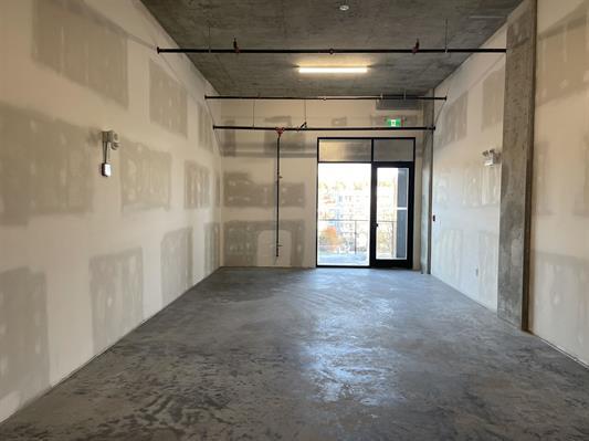 8188 Manitoba St, Vancouver, BC for lease - Interior Photo - Image 3 of 20