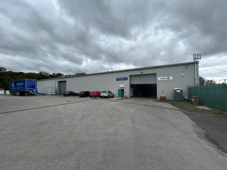 Junction 2 Business Park, Eastoft for lease - Building Photo - Image 2 of 2