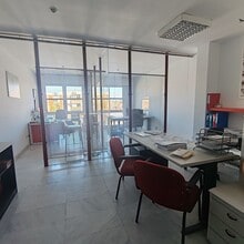 Bureau dans Majadahonda, Madrid à louer Photo intérieure- Image 2 de 4