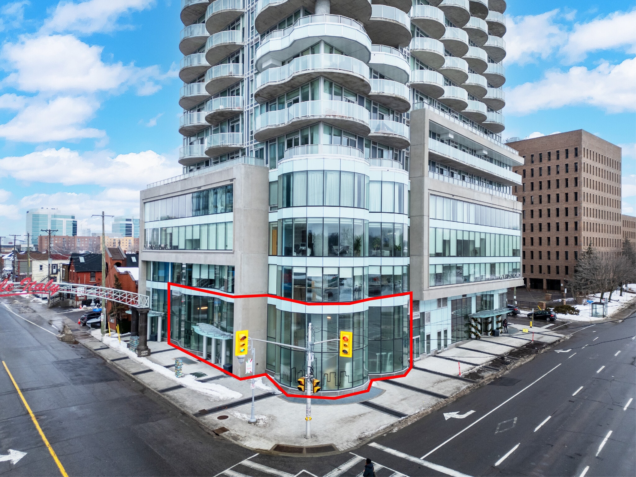 805 Carling Av, Ottawa, ON for lease Primary Photo- Image 1 of 7