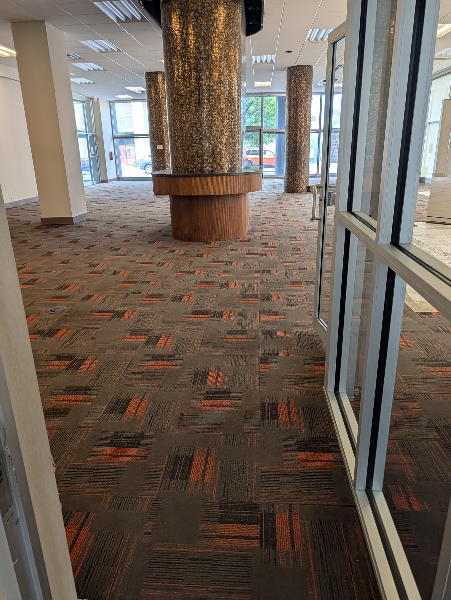 412 W Center St, Pocatello, ID for lease Interior Photo- Image 1 of 16