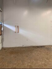 21495 Russell St, Rockwood, MI for lease Interior Photo- Image 1 of 3