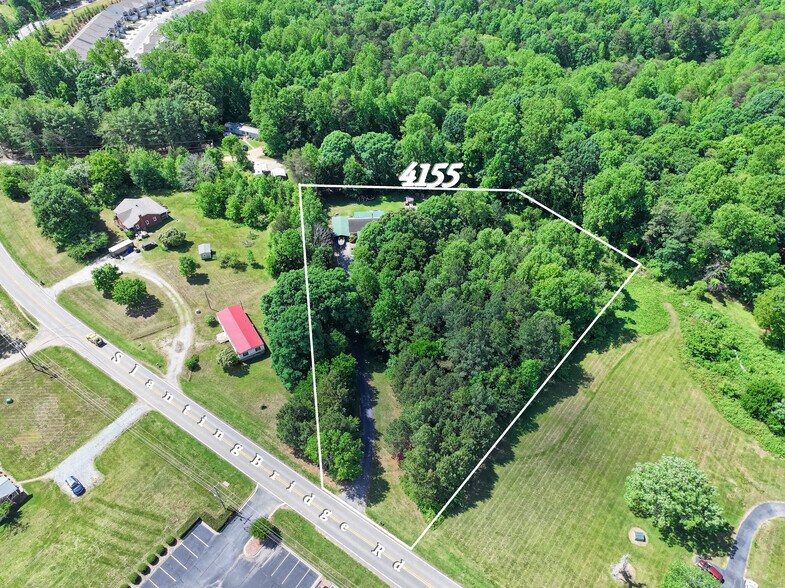 4155 Slanting Bridge Rd, Sherrills Ford, NC à vendre - Photo du bâtiment - Image 2 de 19