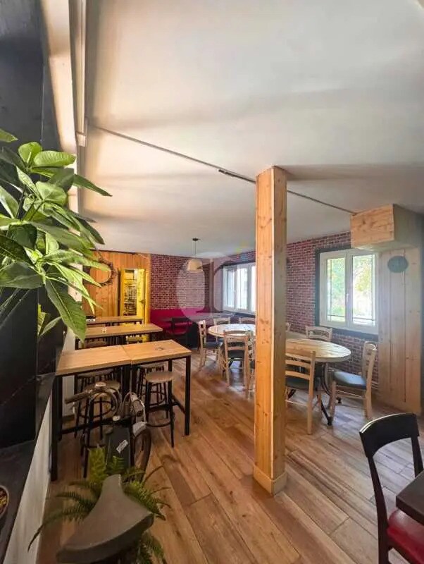 Commerce de détail dans Lille à louer Photo intérieure- Image 1 de 7