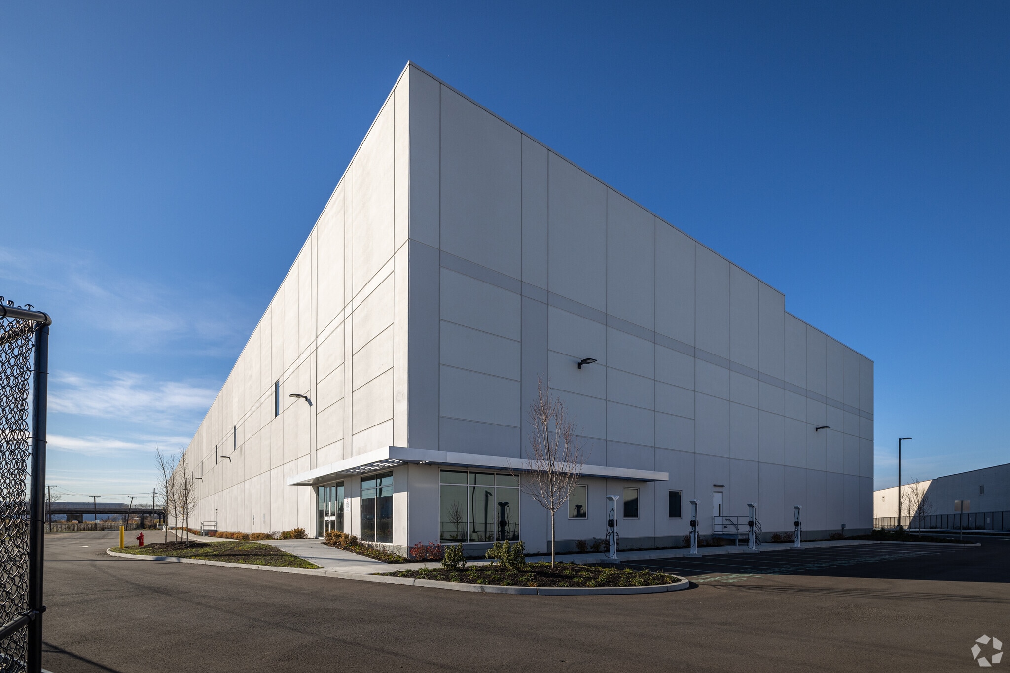 357 Wilson Ave, Newark, NJ for lease Building Photo- Image 1 of 10